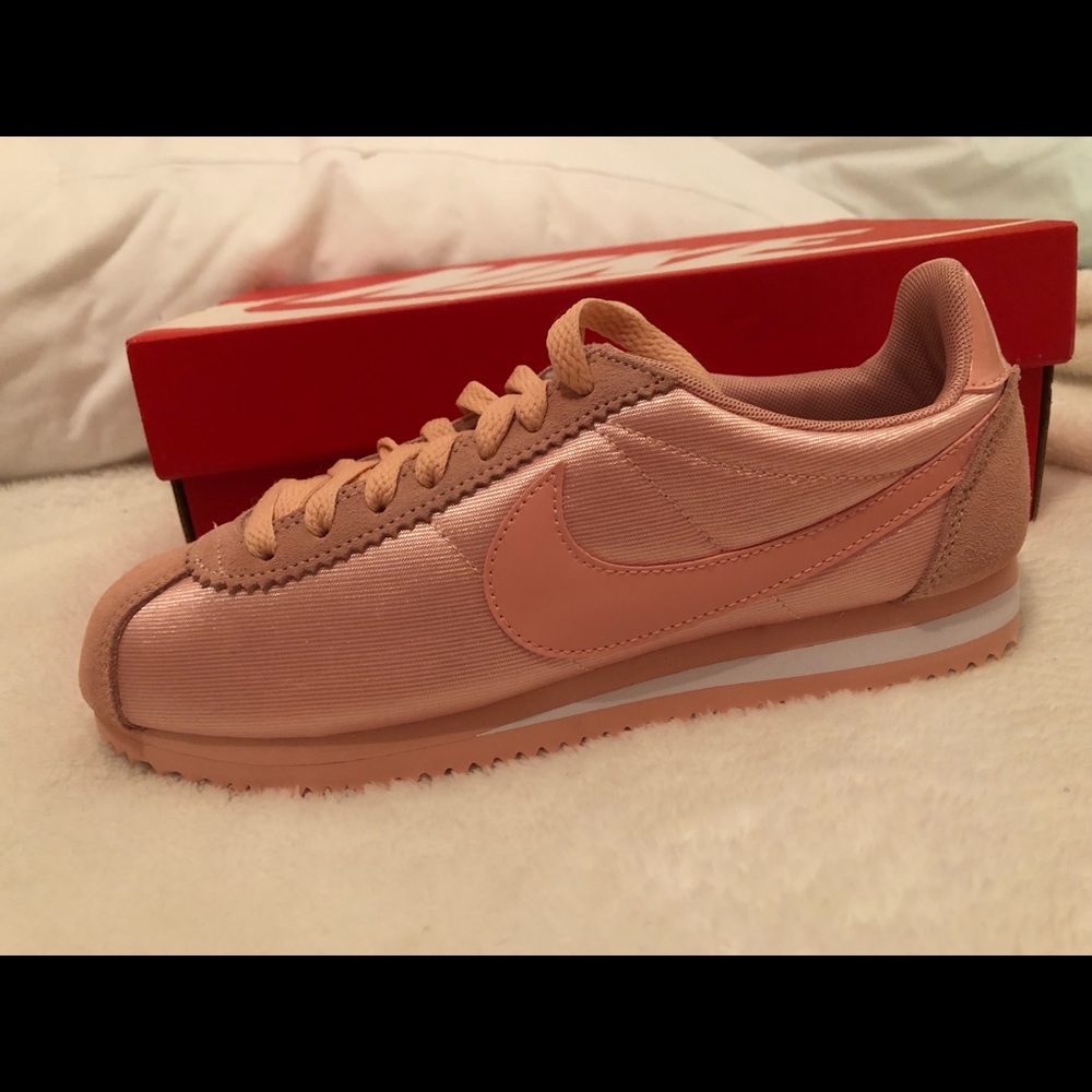 WMNS CORTEZ ALL PINK AND WHITE
